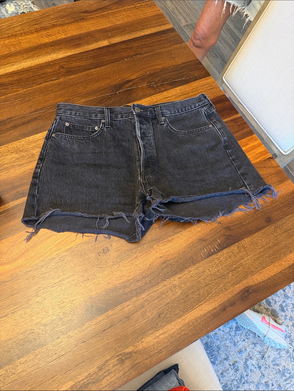 Denim Forum, X-BF High rise Denim Shorts, Black Frayed Hem Women’s Denim Shorts